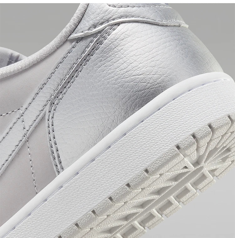 Nike genuine Air Jordan 1 Low men's and women's retro sports board shoes CZ0790-002