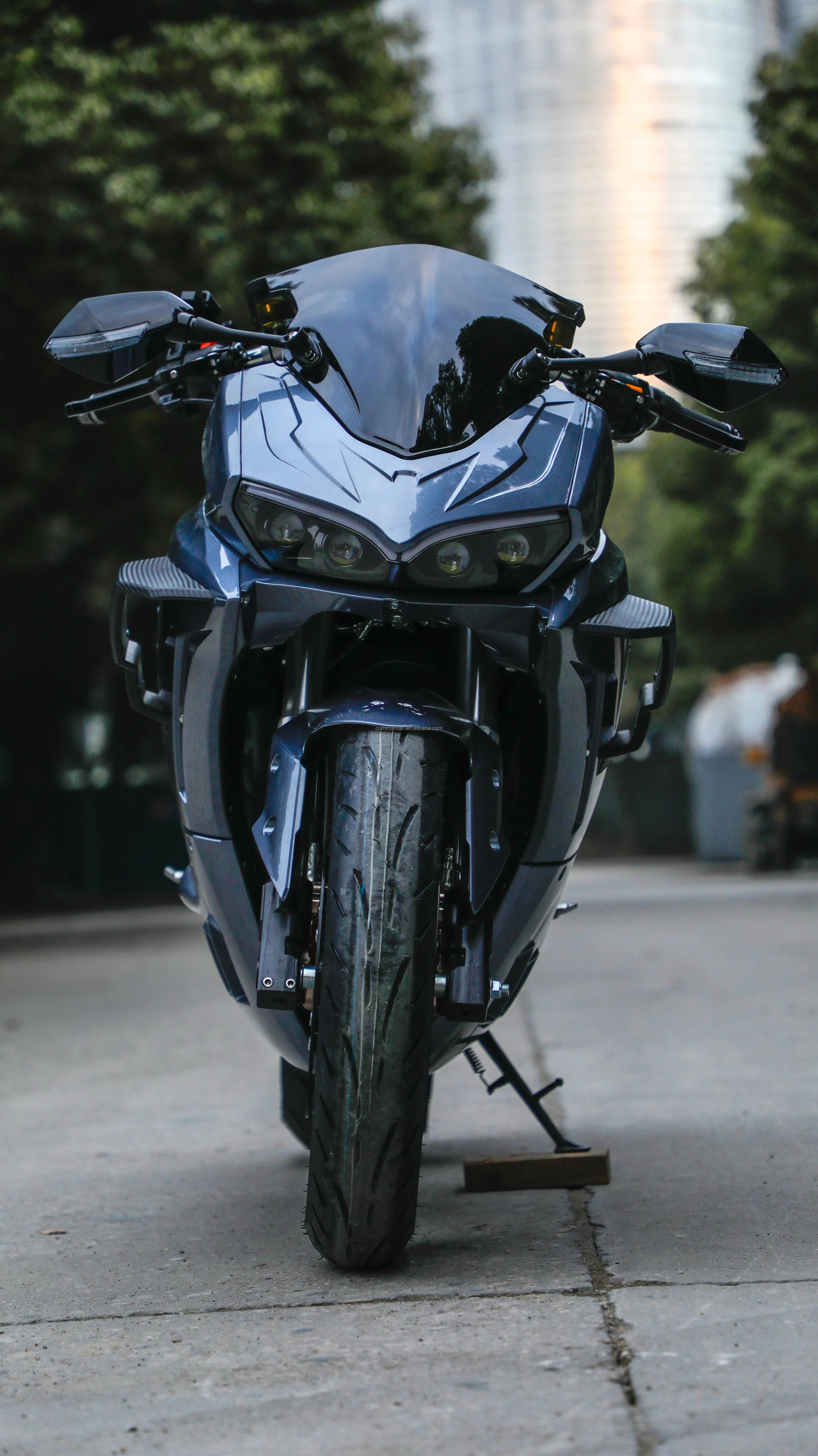 Full Size Sport Powerful 8000W  Electric  Motorcycle  Diavel 150km/h