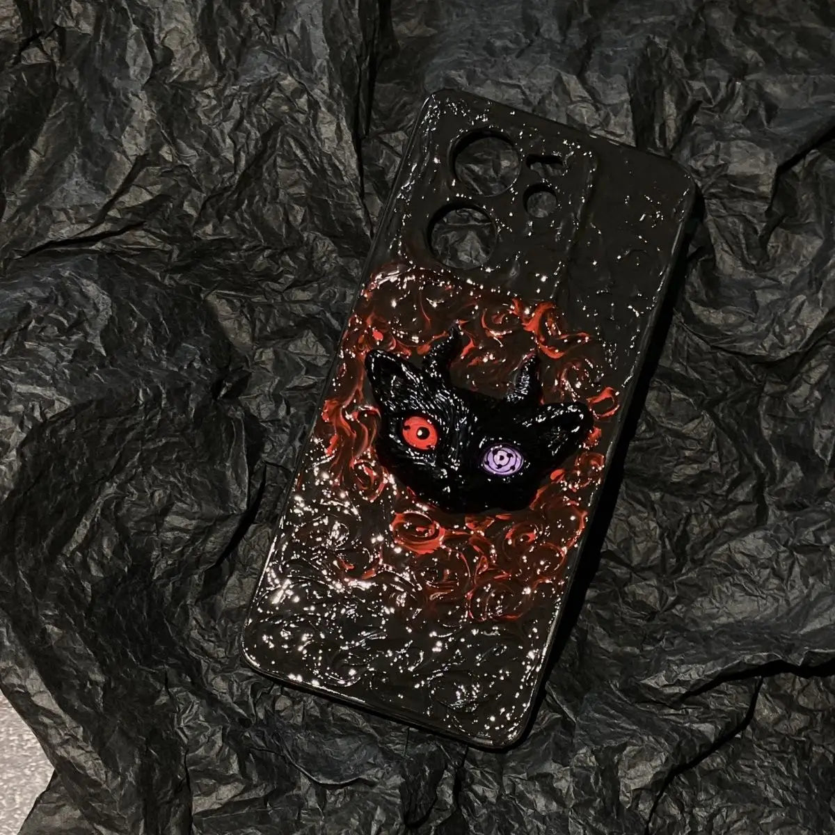 Naruto peripheral Sasuke Sharingan Itachiiiphone16proamx mobile phone case animation handmade luminous Sasuke mobile phone case