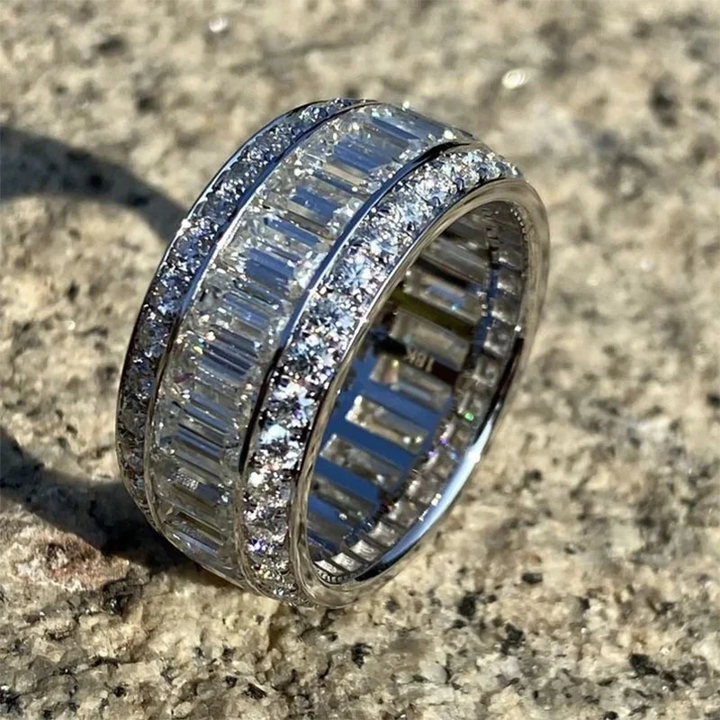 9.24ctw Emerald & Round Cut DEF-VS VVS Lab Grown Diamond Men’s Band 10K 14K Gold Bands Gift for Him
