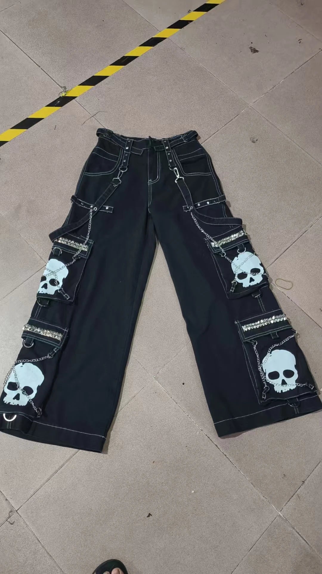 Street fashion chain brand Skull Bone Design jeans retro Harajuku style men's wide leg pants street rock multi-chain loose pants