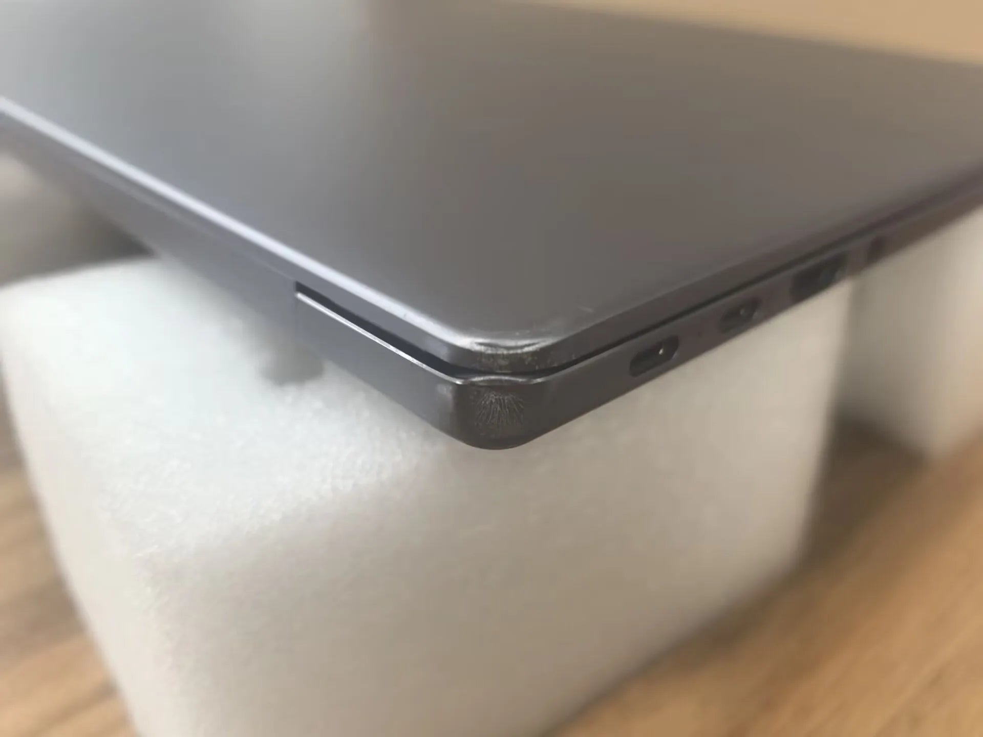 REDMI Book Pro 16 2025 Ultra5-225H 32GB+1TB 16inch 3.1K 165Hz Clearance Sale, Big Discount, Big Sale