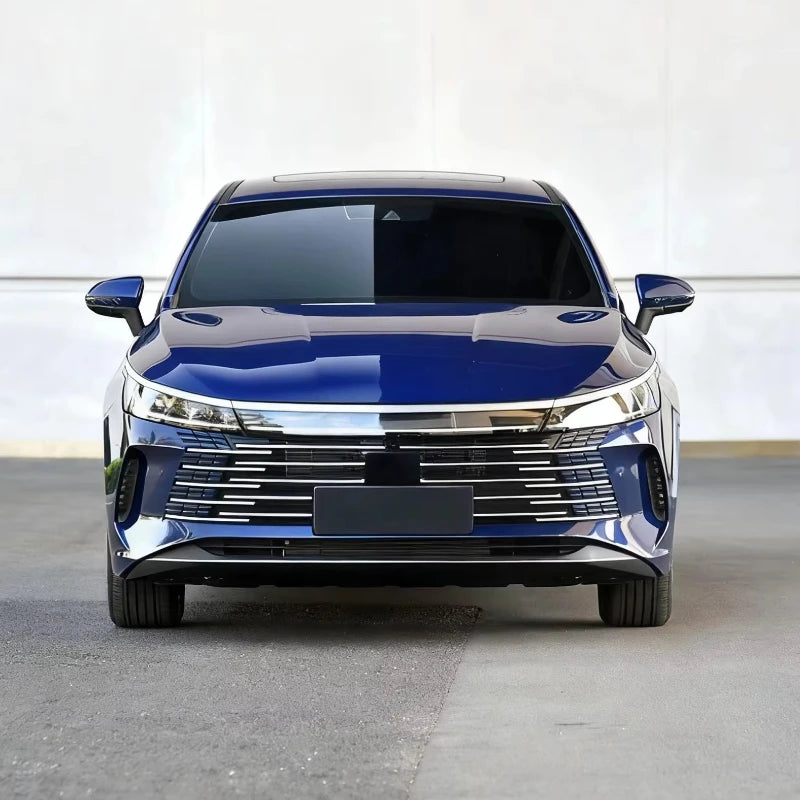 DM-i plug-in hybrid electric sedan, left-steering car