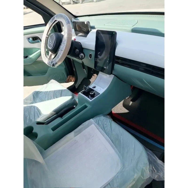 SXLL Fashion electric vehicle, pure electric power vehicle, intelligent four-wheel four-door four-seat car