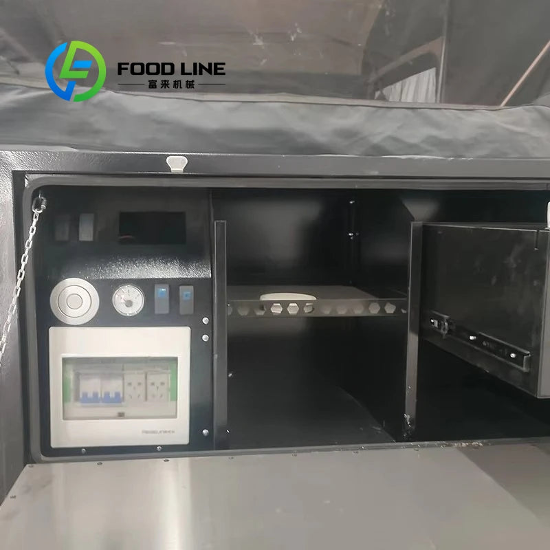 Customized 4x4 Offroad RV Camper Motorhome Caravan Trailer with Portable Toilet for Outdoor Camping Adventures