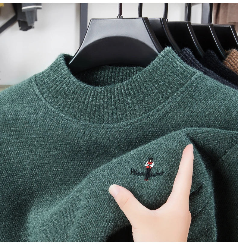 Light luxury brand round neck sweater knitted plush thicken warm pullover cartoon character embroidery fashion golf men's wear