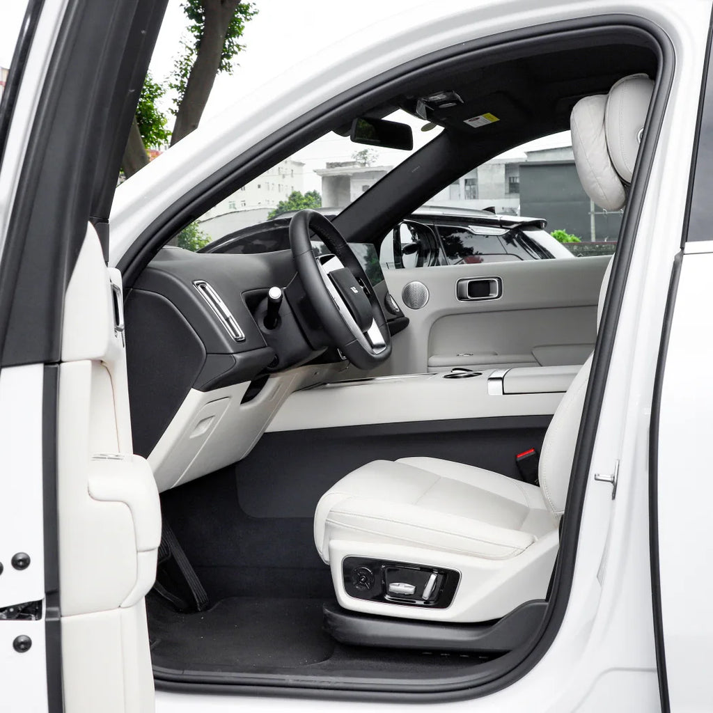 2024 LDEAL L7 Brand New Right Hand Drive Electric Car New Energy Vehicle with Lithium Battery Good Price Recommended