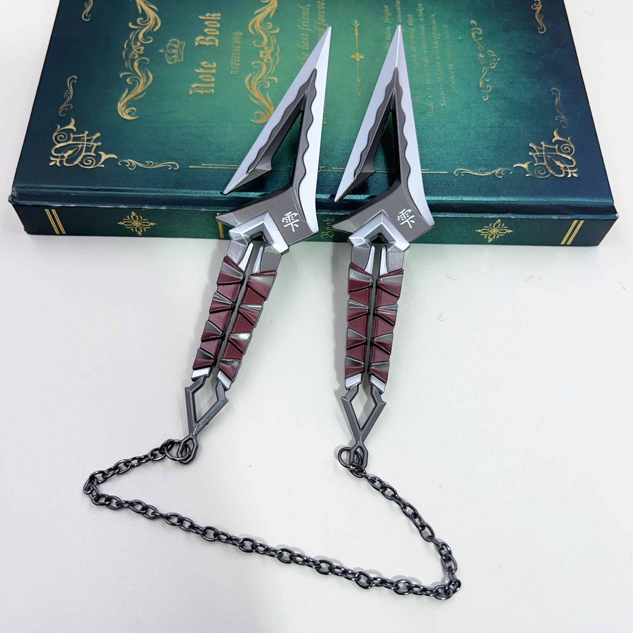 16cm Kuronami no Yaiba Gold Purple Red Double Kunai Keychain VALORANT Game Peripheral All Metal Ninja Kunai Model Ornament Craft