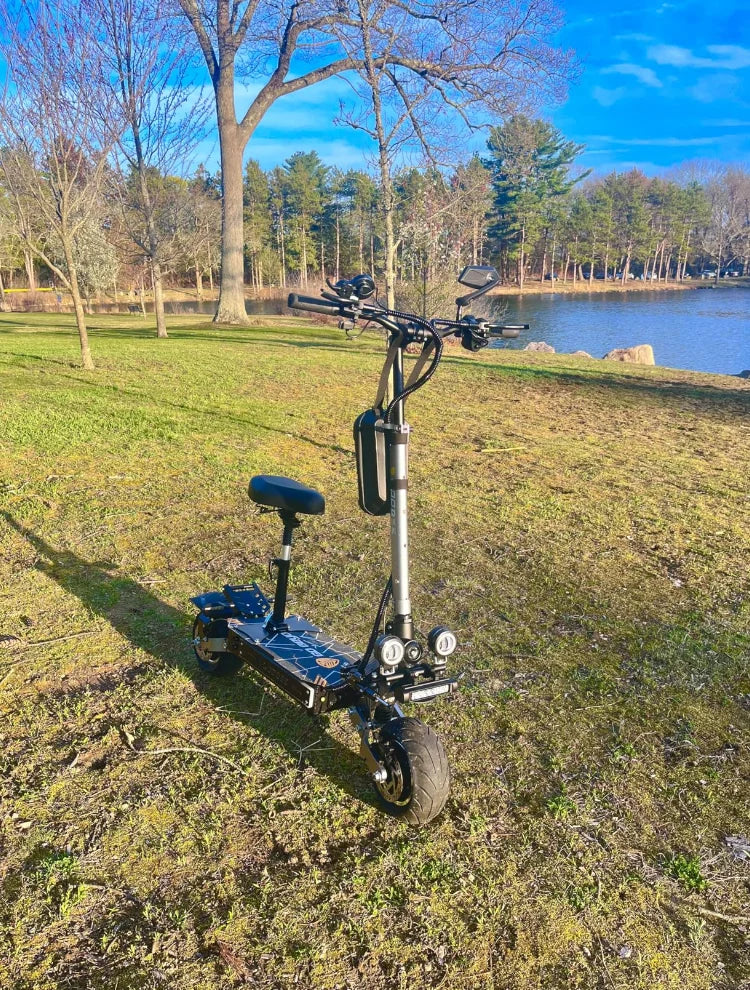 ZonDoo Pro 6000W 60V 38AH Dual Motor Electric Scooter Max Speed 95KM/H Max Mileage 90-110km 11 Inch Road Tyre Electric Scooter
