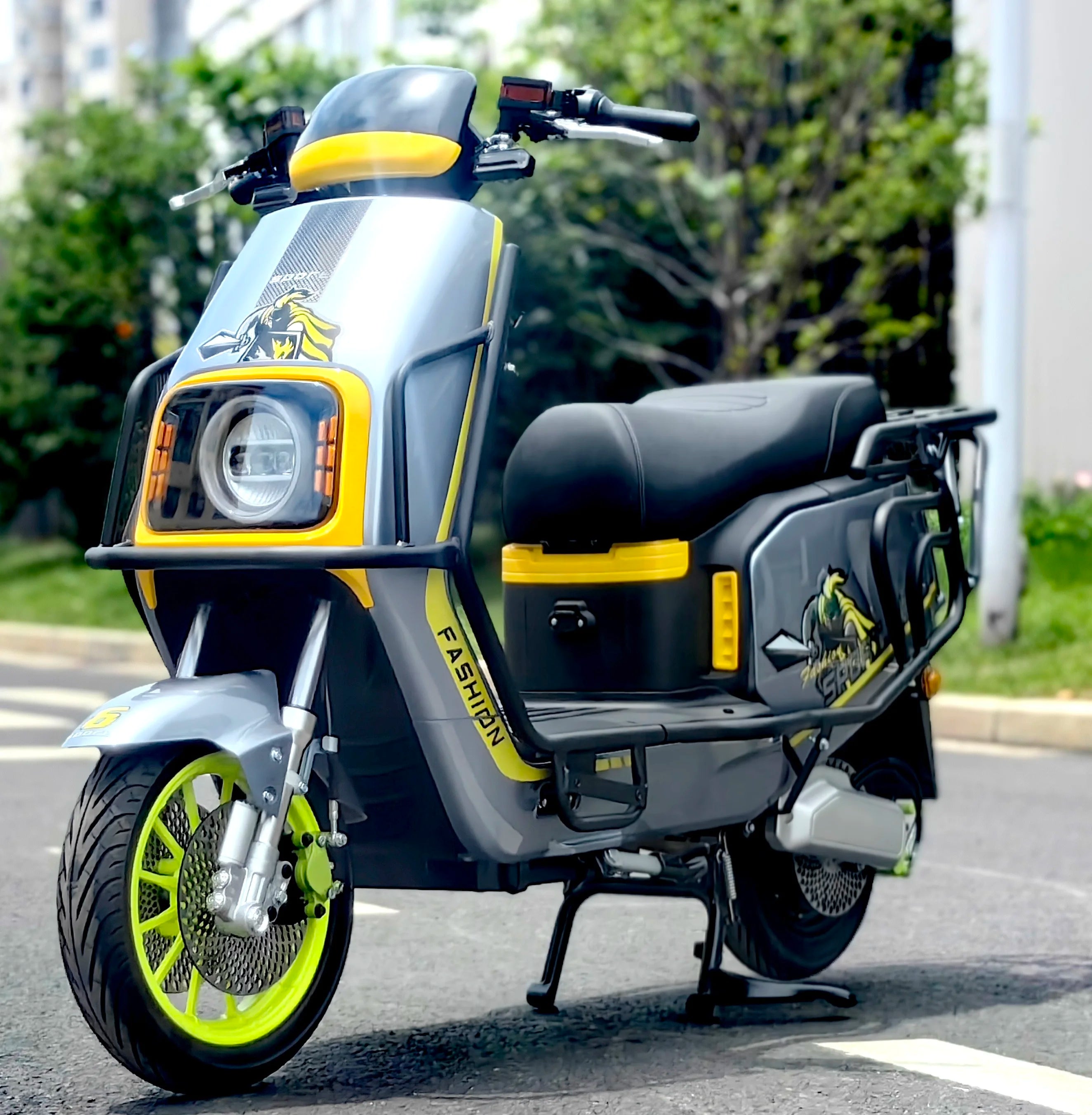 Wholesale Best Selling 1500W Sportbikes Custom 61-80km/h 72V Two-Wheeled Adult Electric Motorcycles Cheap Option