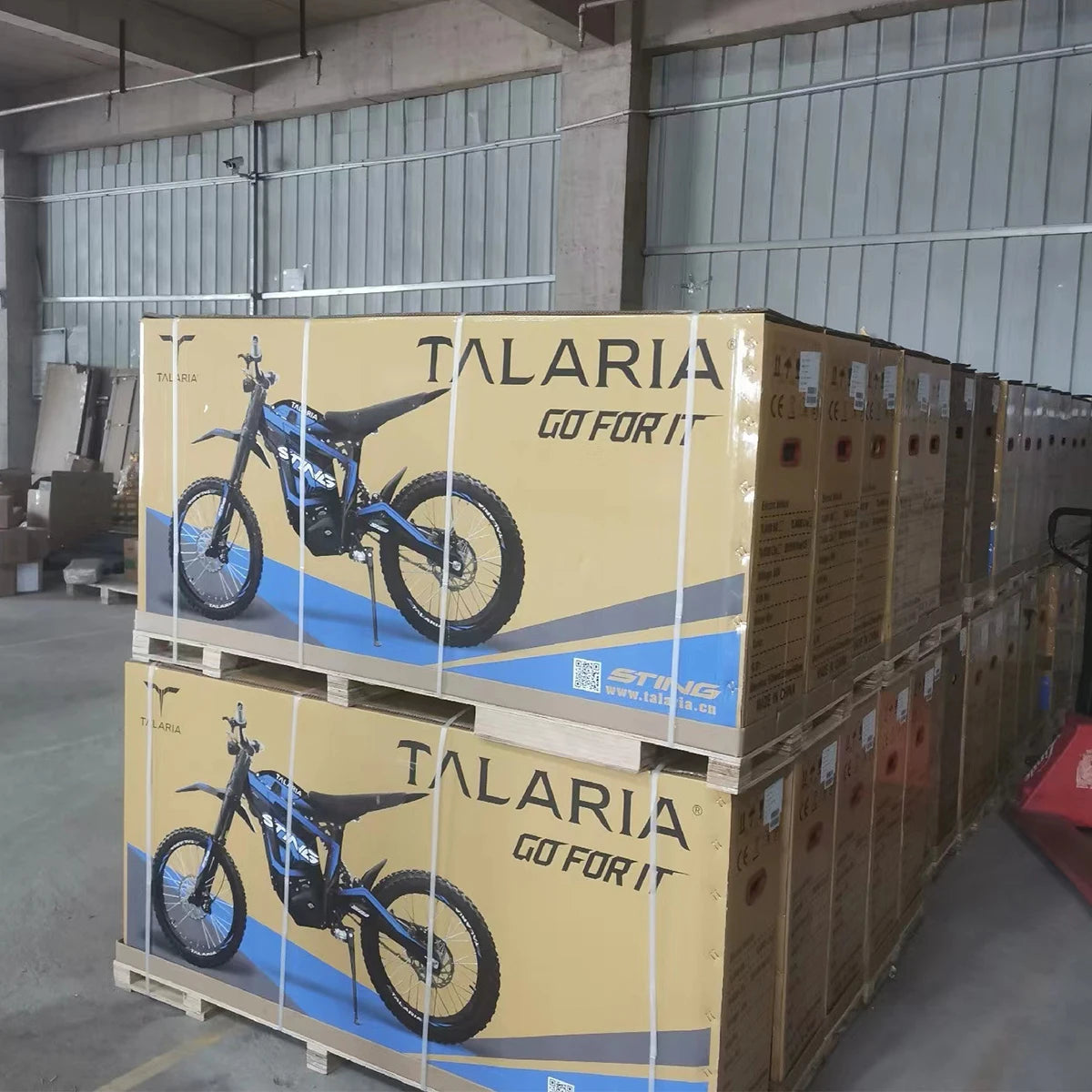 TALARIA 60V 8000W Middrive Ebike 45AH Powerful E Dirt Bike 2024 Fashion Electric Dirt Bike Adult Off-Road Motorcycle Road Legal