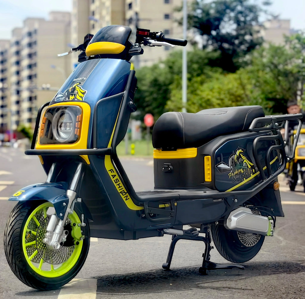 Wholesale Best Selling 1500W Sportbikes Custom 61-80km/h 72V Two-Wheeled Adult Electric Motorcycles Cheap Option