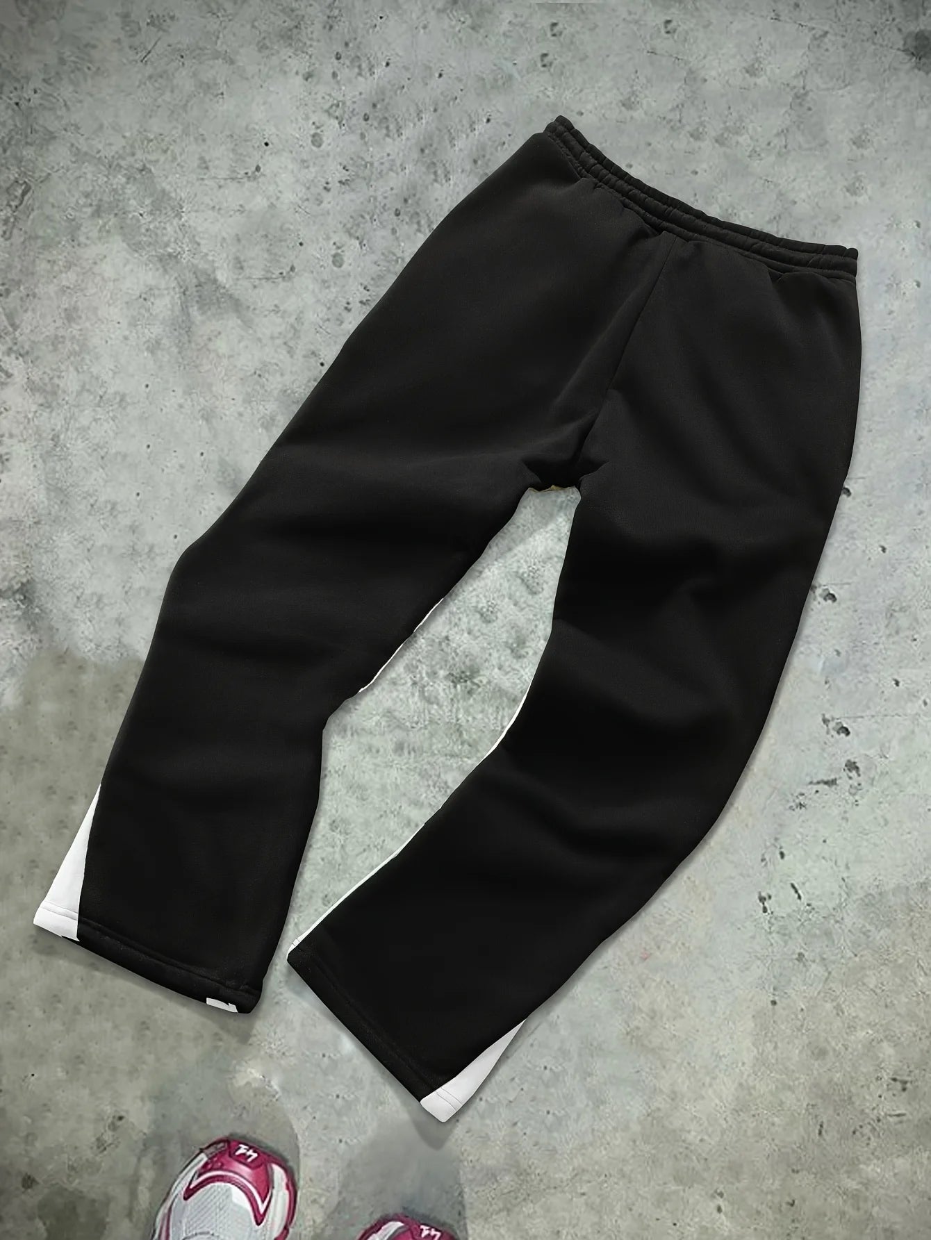Men's Casual Street Style Trendy Cross Print Fashionable Slightly Flared Black and White Color-Block Design Sweatpants