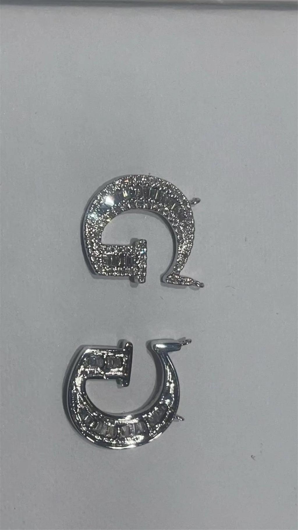 18K gold solid genuine gold natural diamond letter diamond necklace - high-quality jewelry available in stock, for customization
