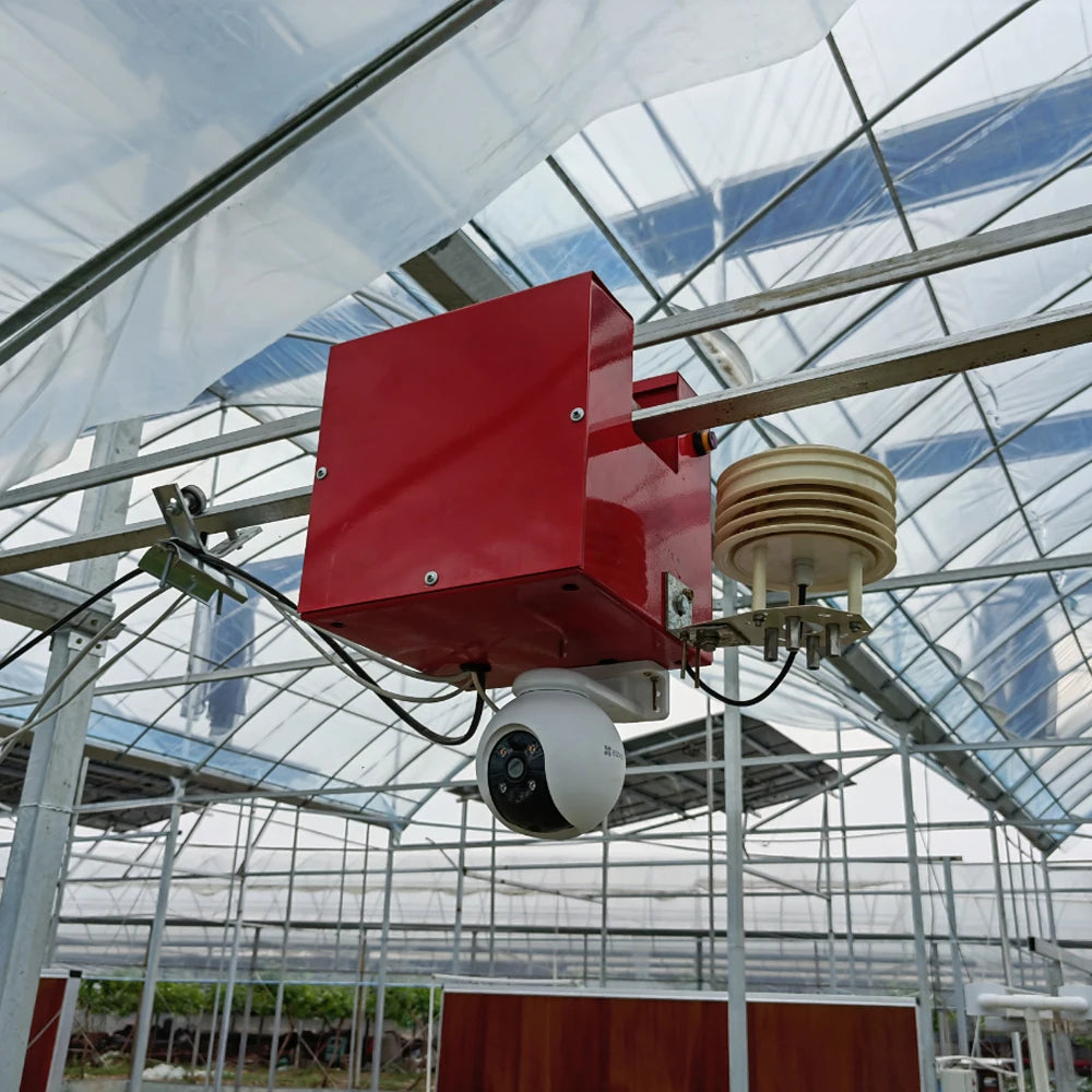 Vege and Aquaculture Integrated Recyclable Greenhouse Aquaculture System